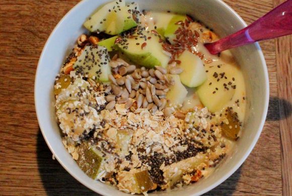 Tierleidfrei genießen: Chiaranth-Bananen-Müsli Tierleidfrei genießen: Chiaranth-Bananen-Müsli