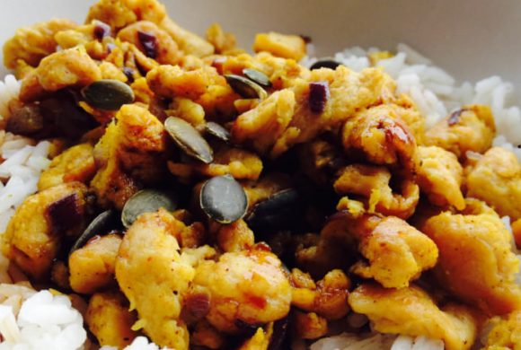 Tierleidfrei genießen: Veganes „Hühnchen“-Curry Tierleidfrei genießen: Veganes „Hühnchen“-Curry